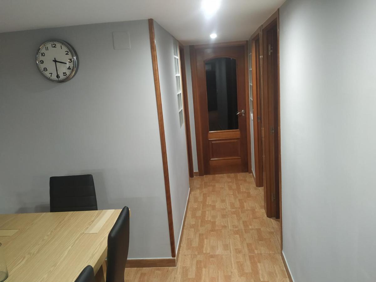 Apartamentos Deluxe Barajas Madrid Dış mekan fotoğraf