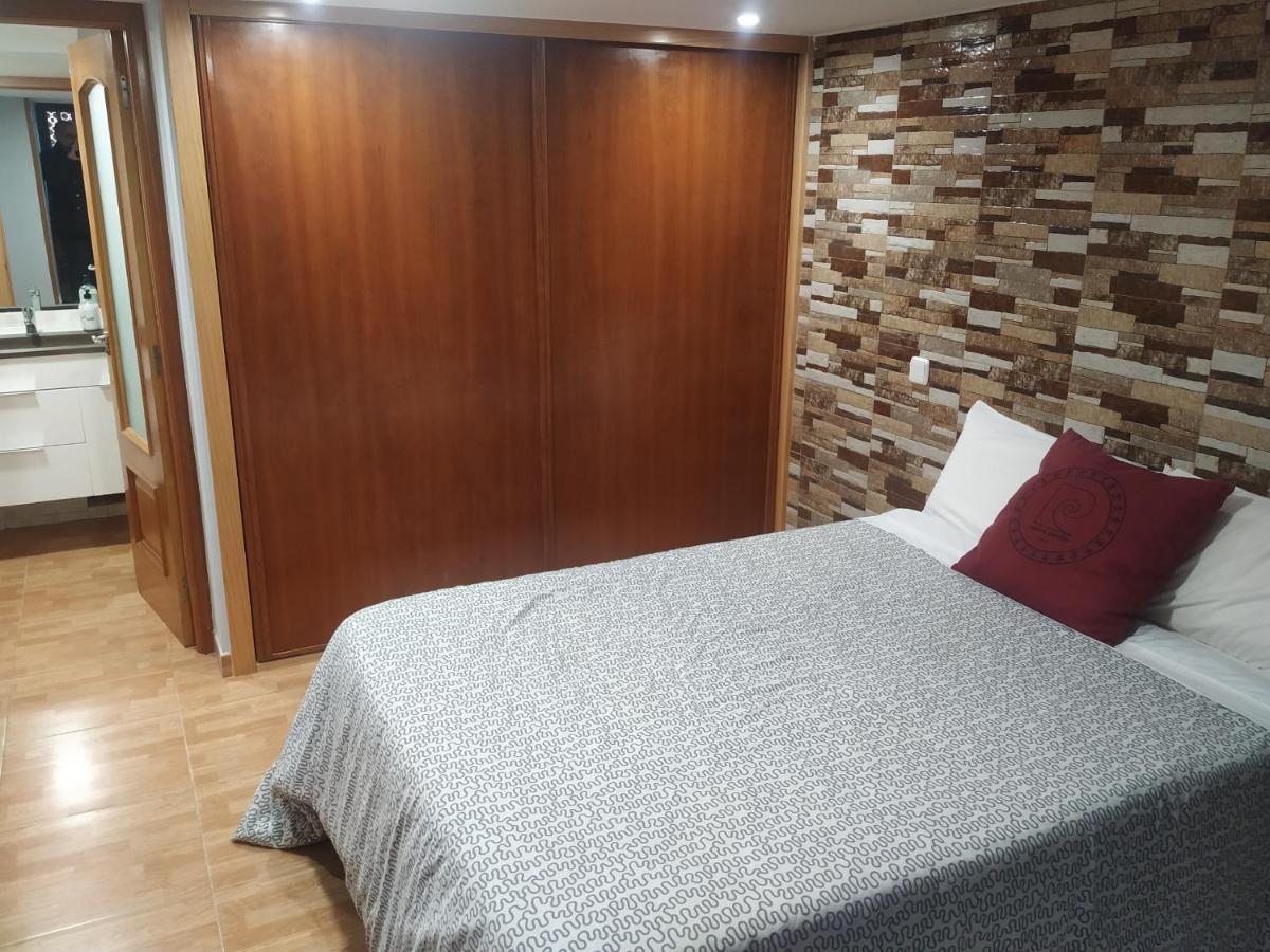 Apartamentos Deluxe Barajas Madrid Dış mekan fotoğraf